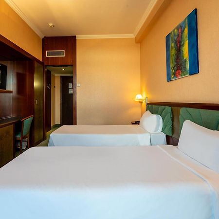 B&B Hotel Borgaro Torinese Esterno foto