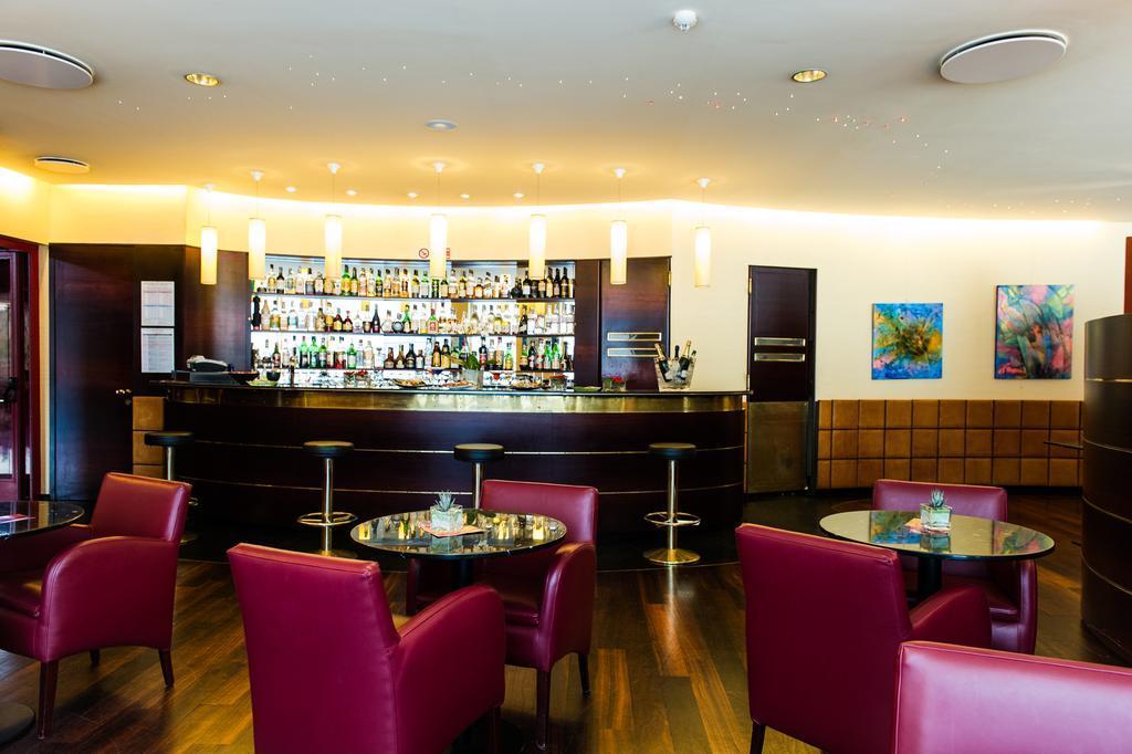 B&B Hotel Borgaro Torinese Esterno foto