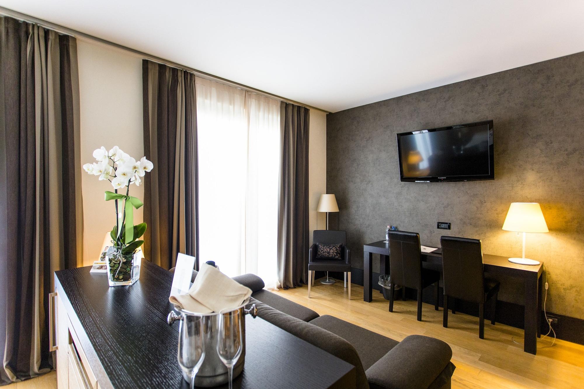 B&B Hotel Borgaro Torinese Esterno foto