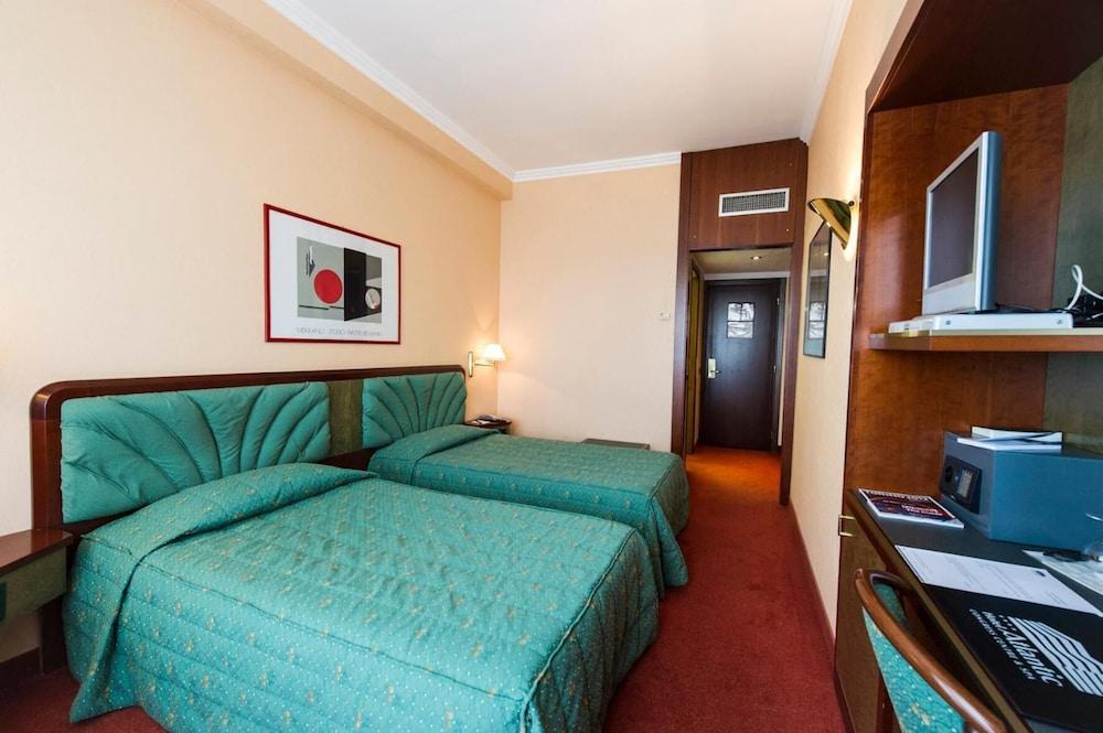 B&B Hotel Borgaro Torinese Esterno foto