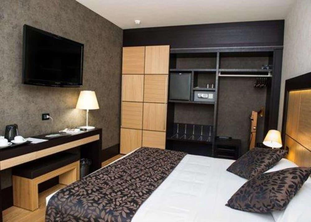 B&B Hotel Borgaro Torinese Esterno foto