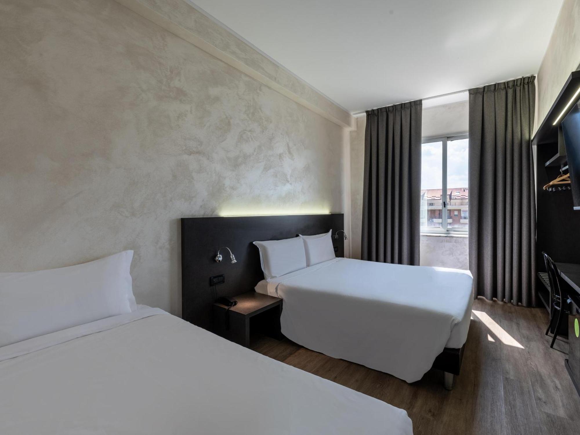 B&B Hotel Borgaro Torinese Esterno foto