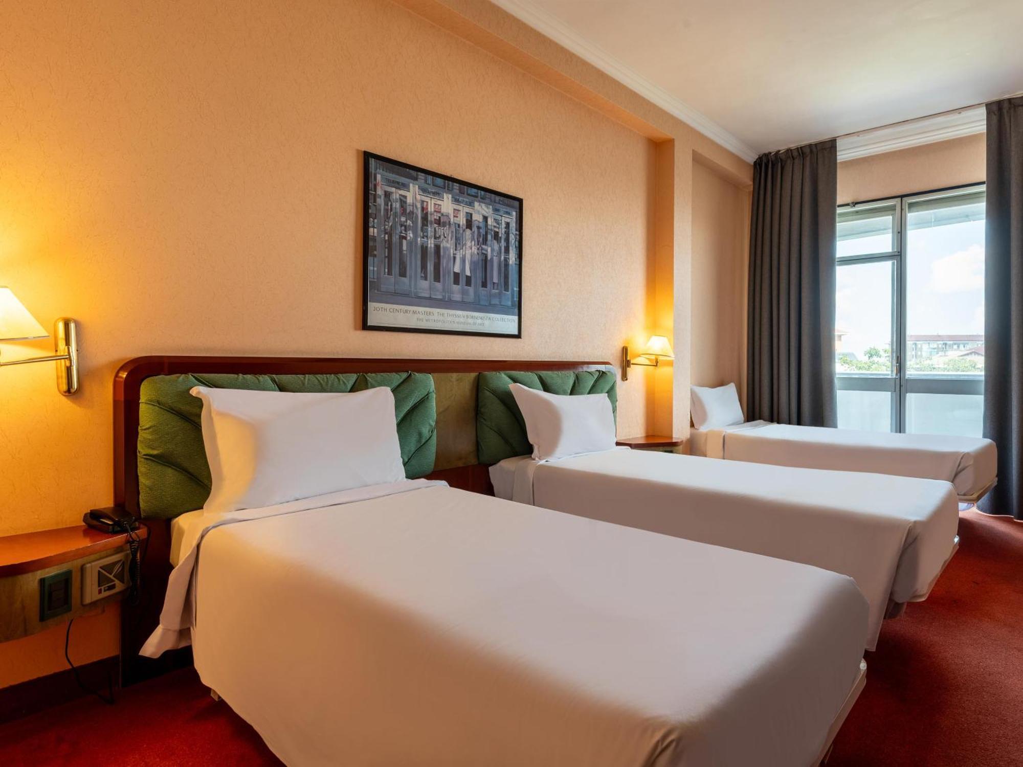 B&B Hotel Borgaro Torinese Esterno foto
