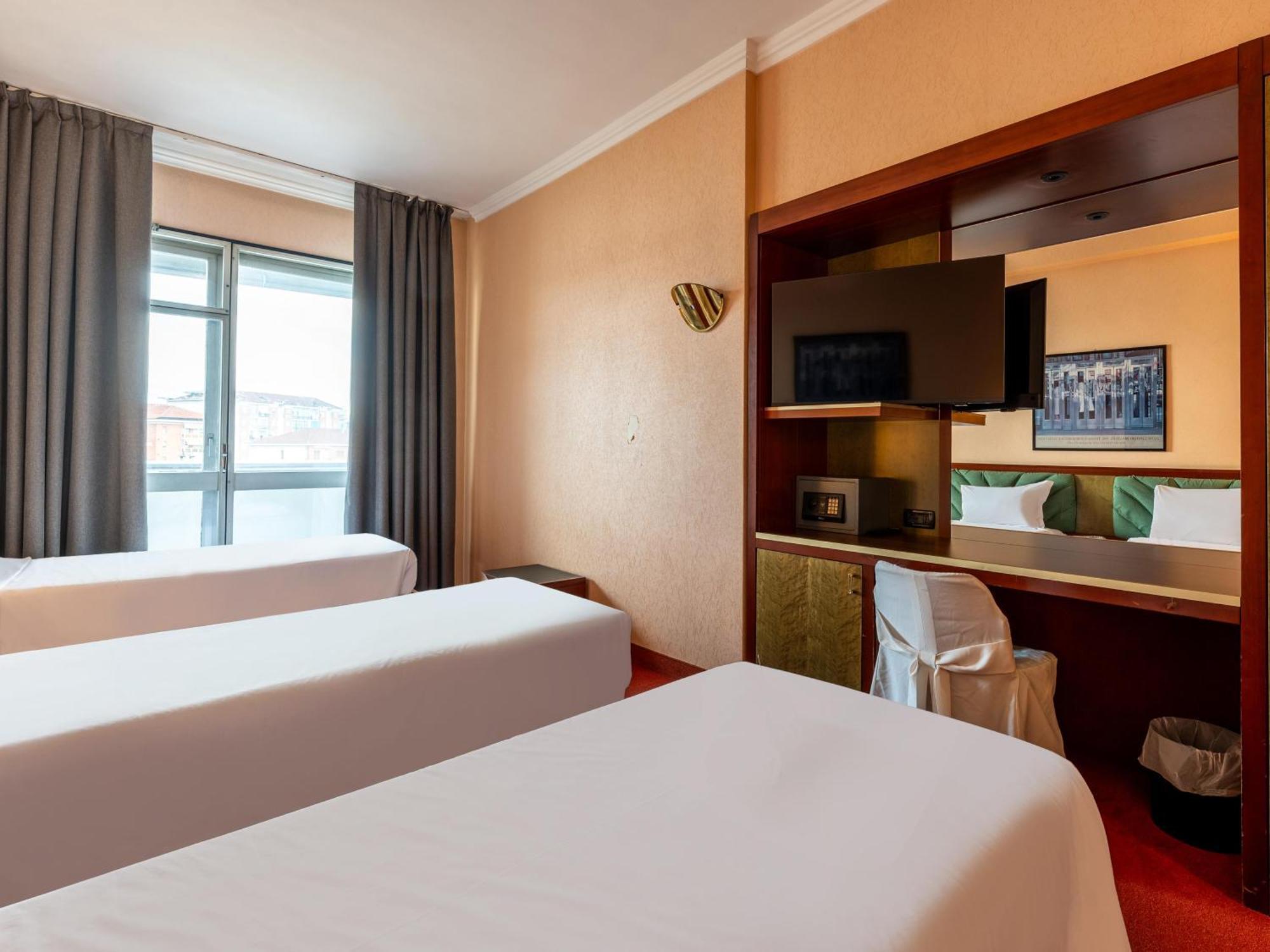 B&B Hotel Borgaro Torinese Esterno foto