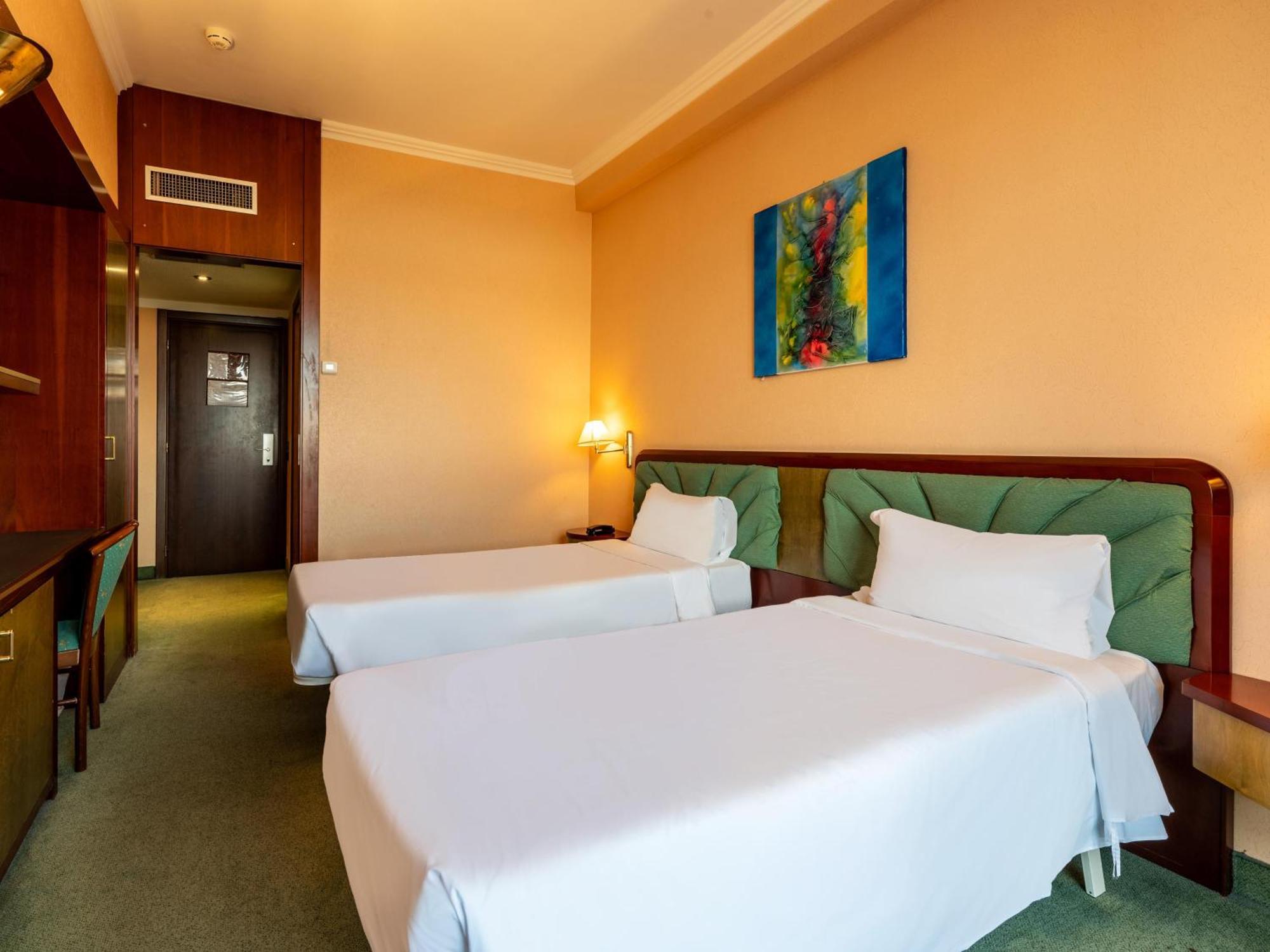B&B Hotel Borgaro Torinese Esterno foto