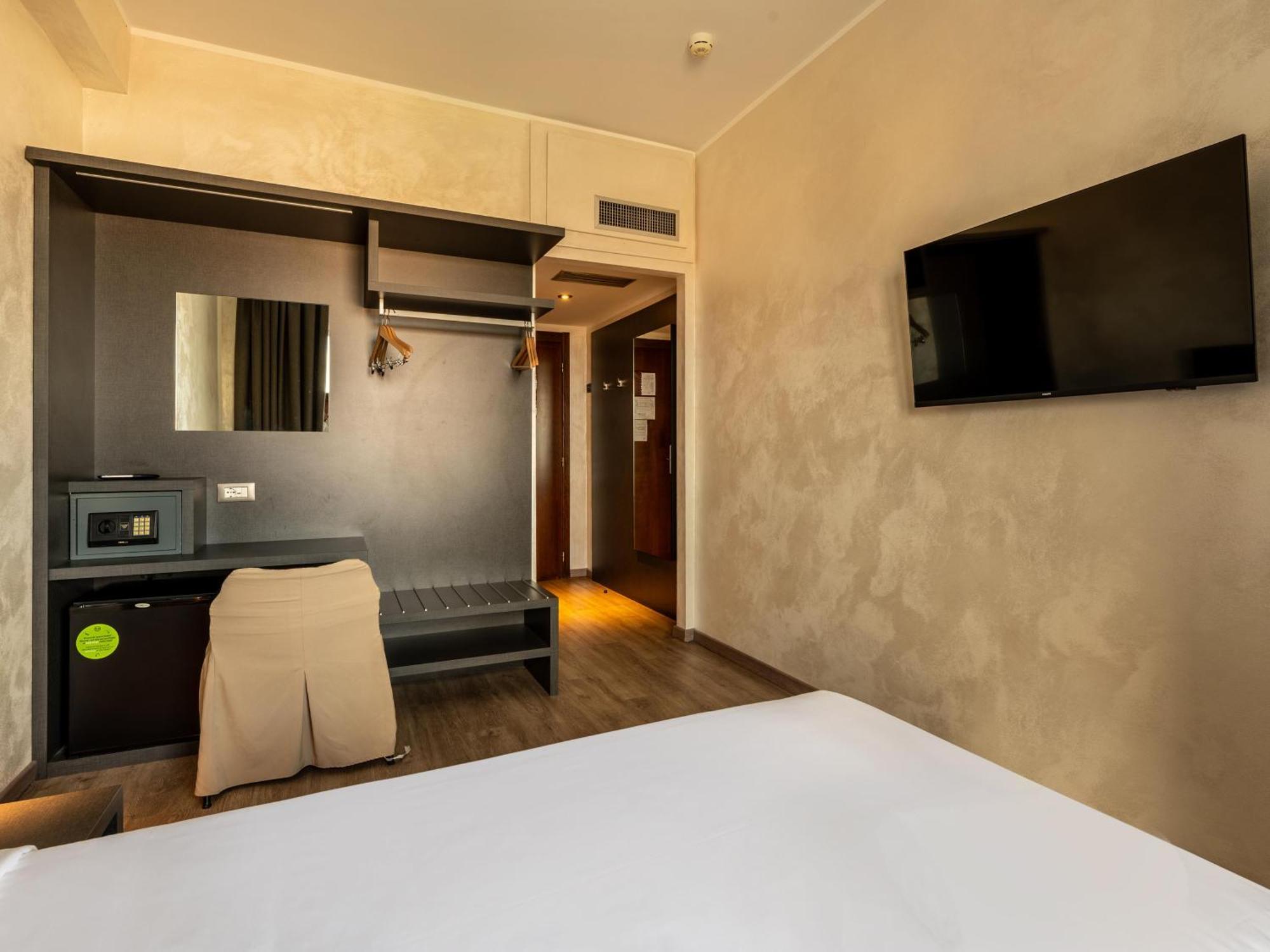 B&B Hotel Borgaro Torinese Esterno foto