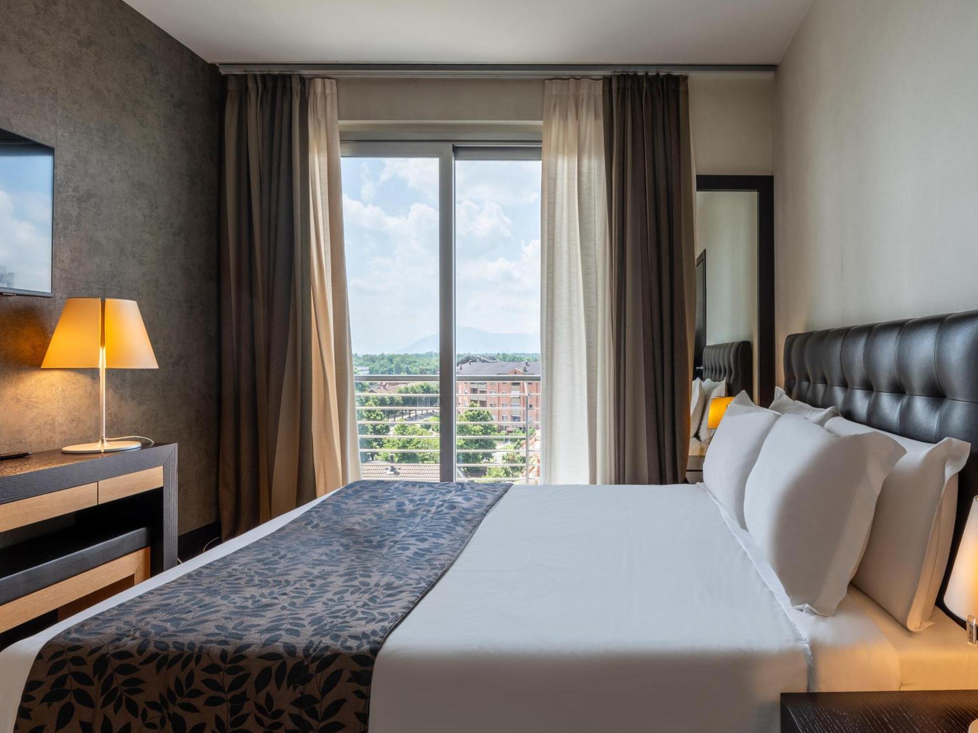 B&B Hotel Borgaro Torinese Esterno foto