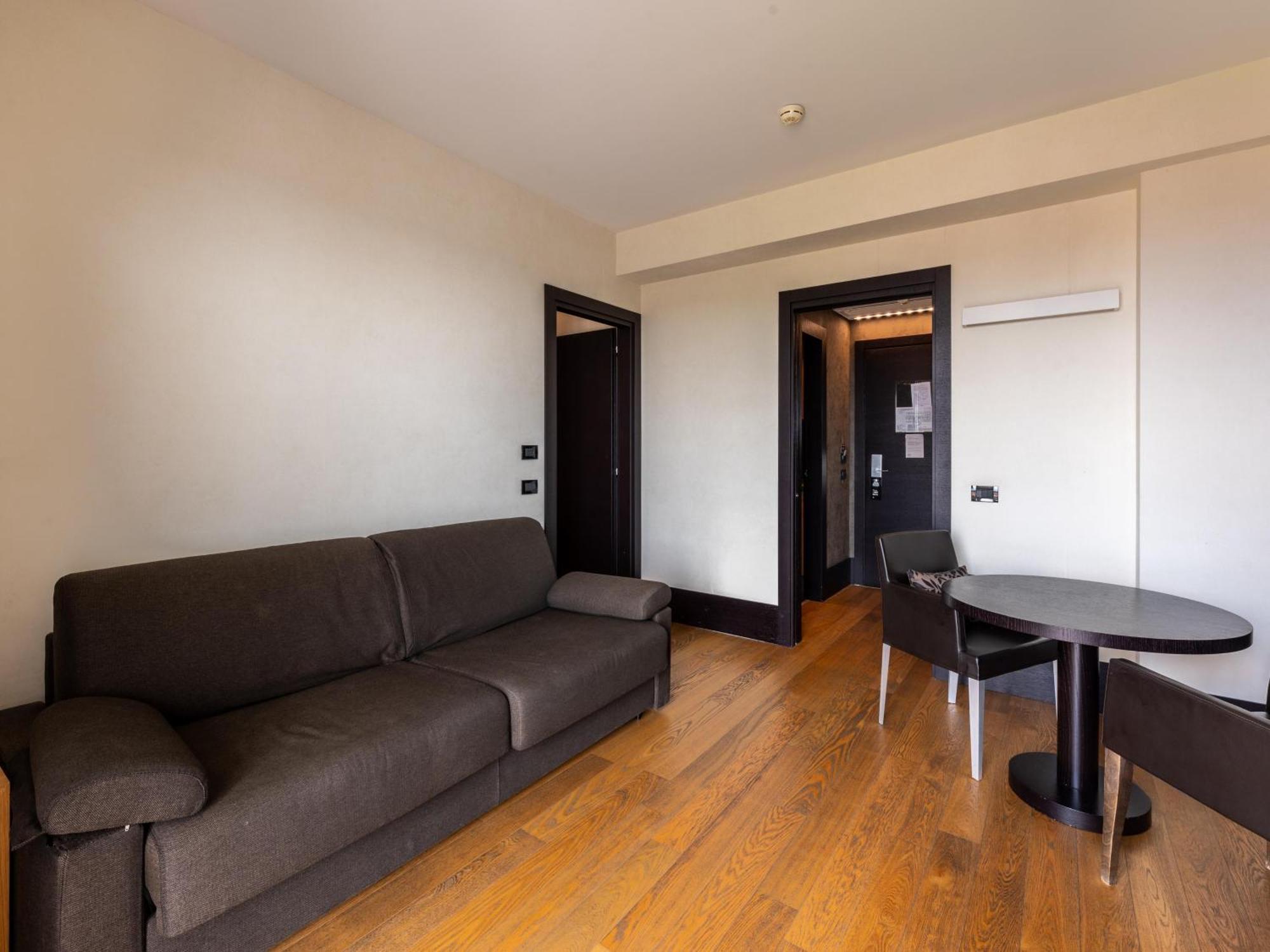 B&B Hotel Borgaro Torinese Esterno foto